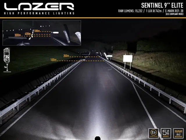 Lazer® Sentinel 9  Elite Black fjernlys Sort. 9 tommer. 15232lm. Parklys 