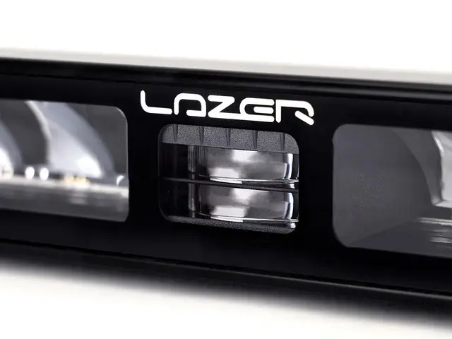 Lazer® Linear 18 ELITE i-LBA Intelligent Low Beam Assist. 18000 Lumen 