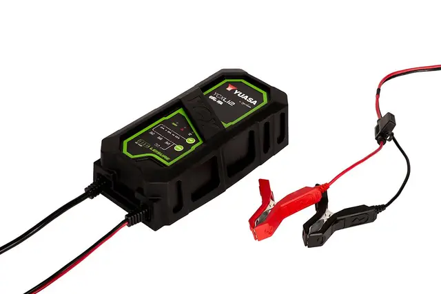 YUASA YCXL12 smartlader for12 volt 12Amp For Blybatteri og Lithium 