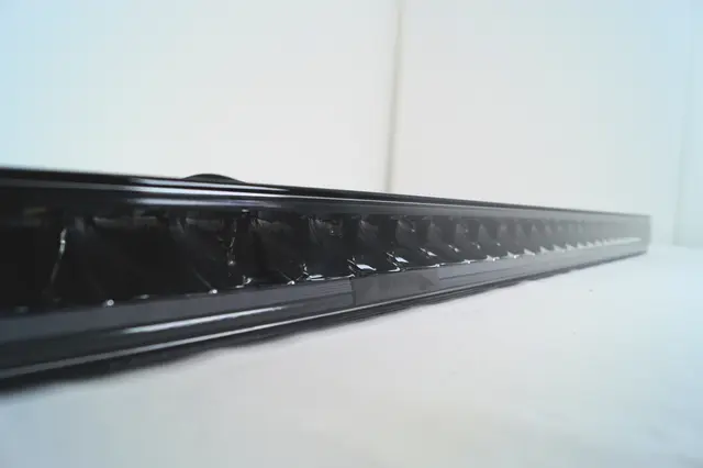 OZZ XB1 P52" Fjernlys LED-bar m/Posisjonslys Sort Hus 