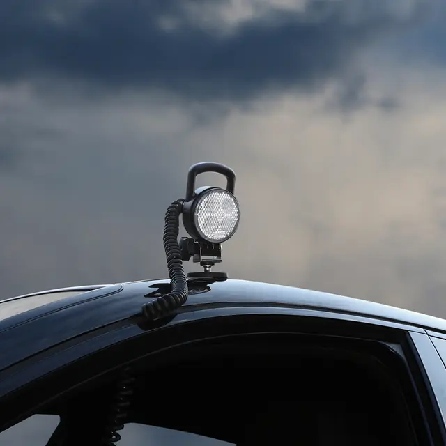 Universalt rør feste til arbeidslys for  rør opp til 28mm