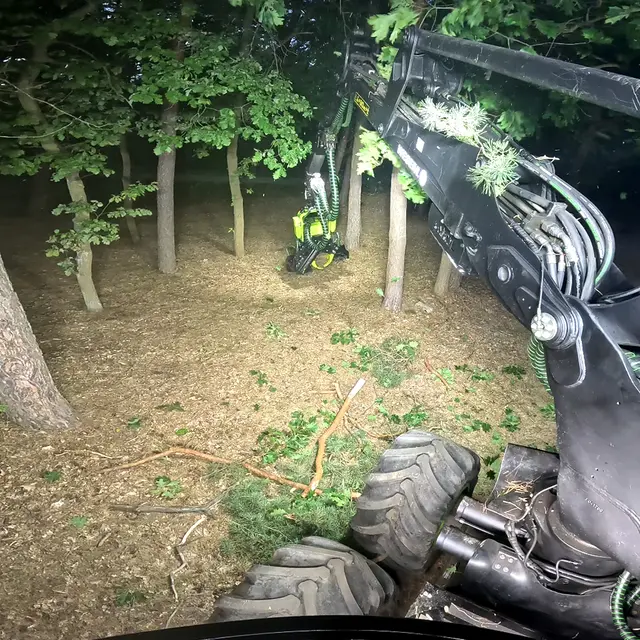 Universalt rør feste til arbeidslys for  rør opp til 28mm