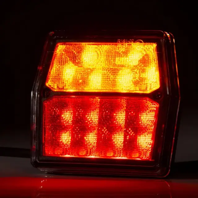 Fristom LED multifunksjons baklys Baklys, stopplys og blinklys 