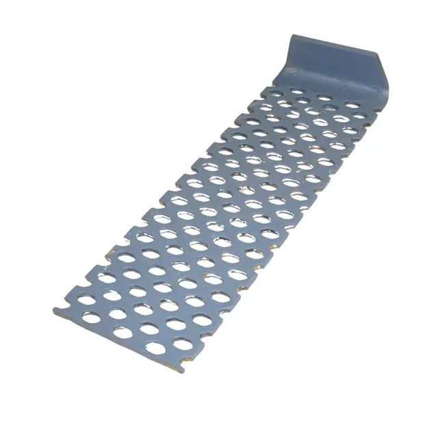 Perforert stål 240*11*740 fra Qrafton Perforert stål med buet ende 