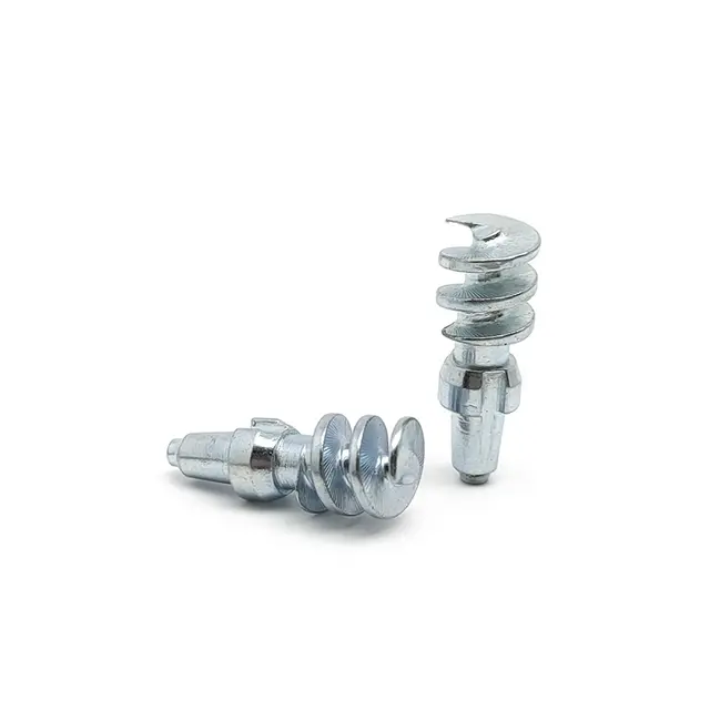 24,5 x 9 mm Skrupigger med verktøy 100 stk pose | 18-22mm mønsterdybde 