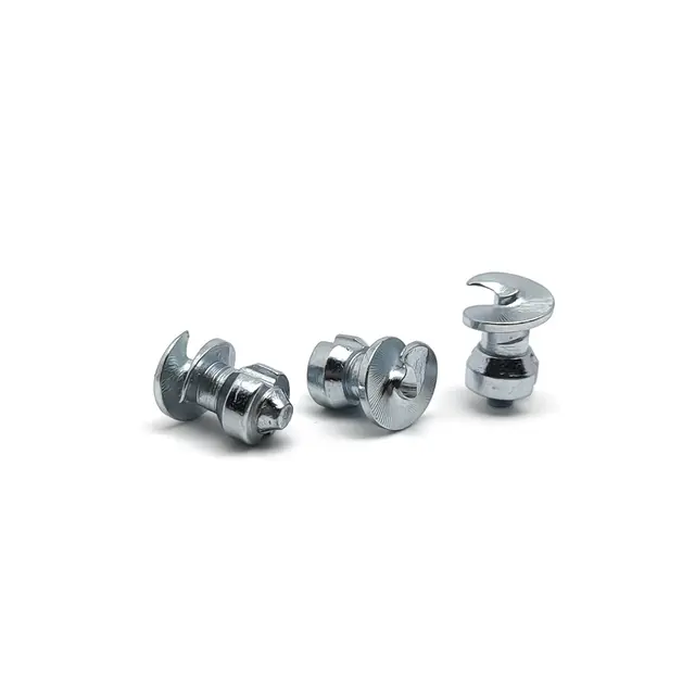 12,6 x 9mm Skrupigger med verktøy 100 stk i pose | 12-14mm mønsterdybde 