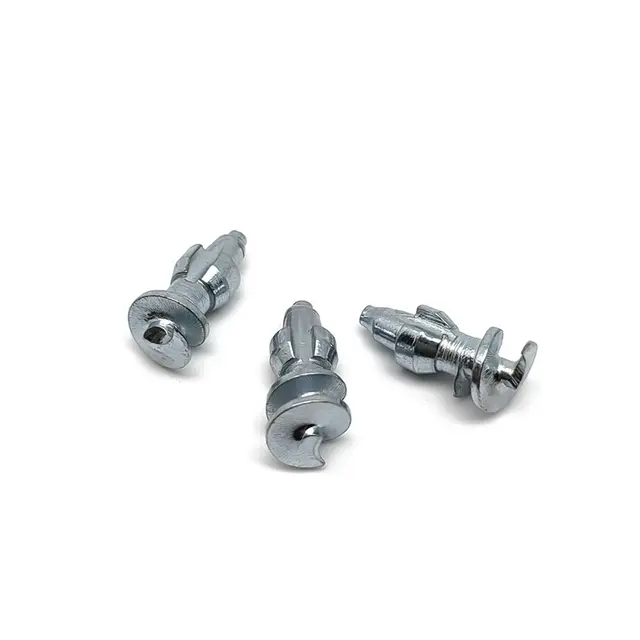 17,4 x 7,9mm Skrupigger med verktøy 100 stk i pose | 13-16mm mønsterdybde 