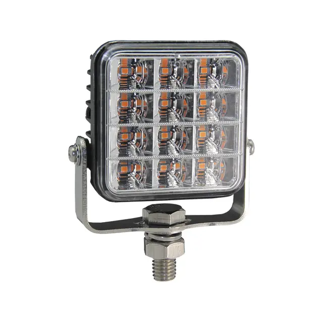 Firkantet LED blitz lampe for 12 og 24 volt - JDD Utstyr AS