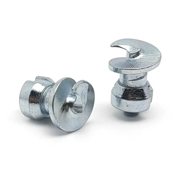 12,6 x 9mm Skrupigger med verktøy 100 stk i pose | 12-14mm mønsterdybde 