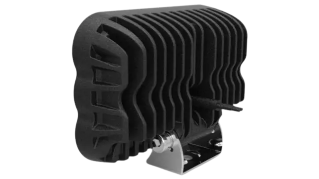 LUXU Work 75 arbeidslys med sort front Liten kompkt med 15 LED som yter 75 watt 