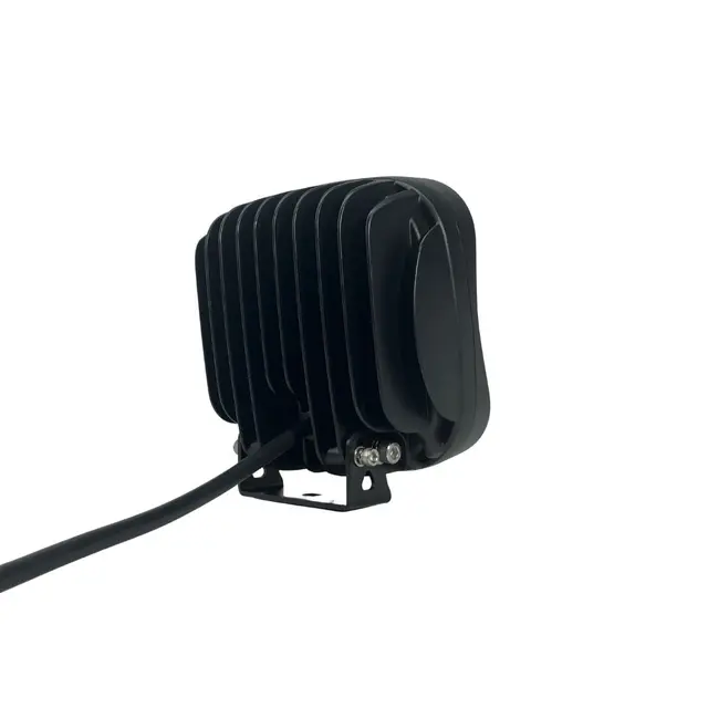 LUXU Halo Quad 147 med posisjonslysring Tre farget pos. Lys E merket og godkjent 