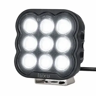 LUXU Work 45 arbeidslys med sort front Liten kompkt med 9 LED som yter 45 watt