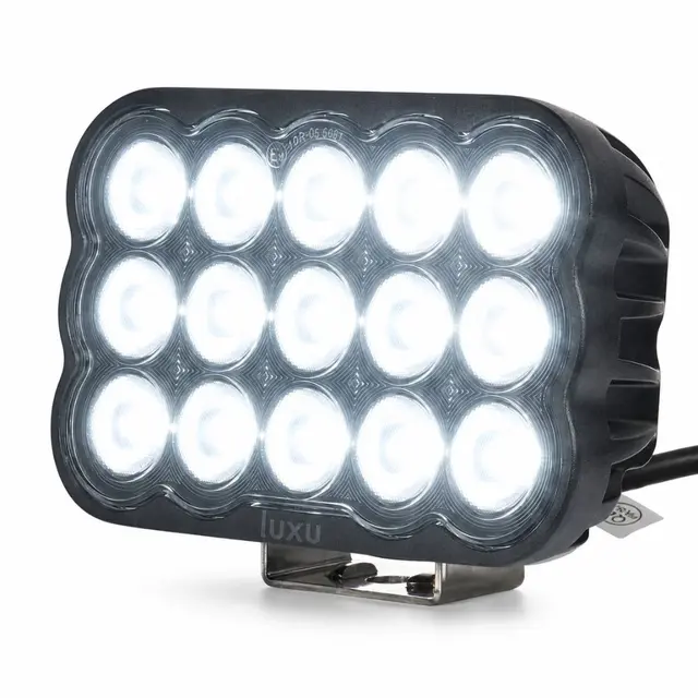 LUXU Work 75 arbeidslys med sort front Liten kompkt med 15 LED som yter 75 watt 